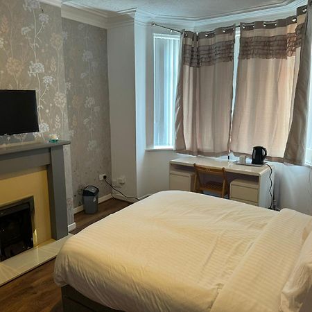 Poshval Hotel Manchester Exterior photo
